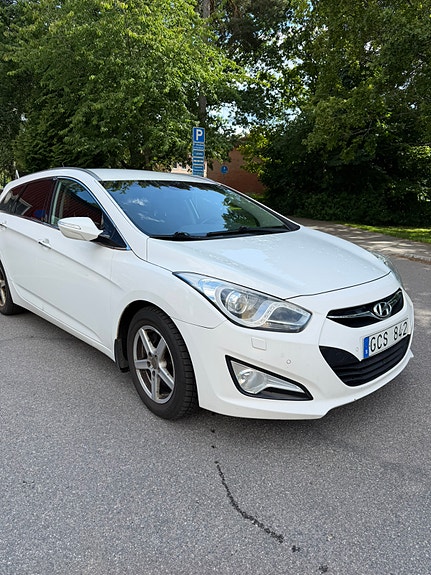 Hyundai i40 3 of 16