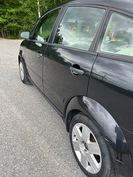 Audi A2 4 of 5
