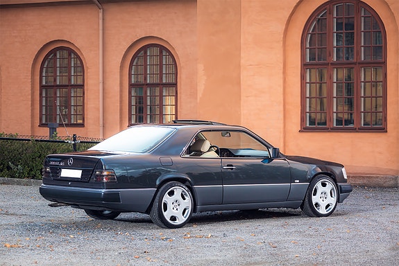 Mercedes-Benz 300 CE-24 3 of 3