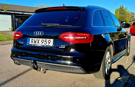 Audi A4 3 of 5