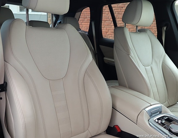 BMW X5 5 of 5