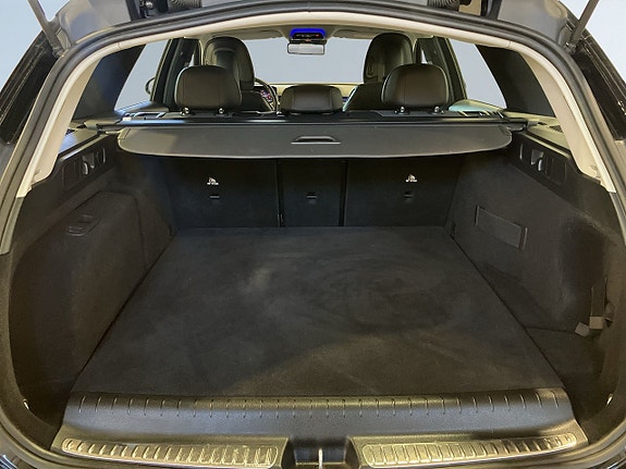 Mercedes-Benz C300 12 of 21