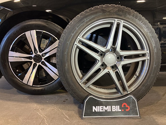 Mercedes-Benz C300 18 of 21