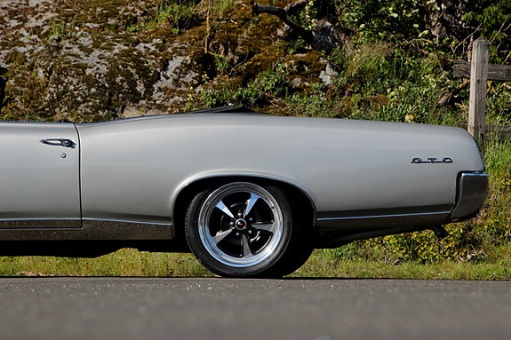 Pontiac GTO 9 of 30