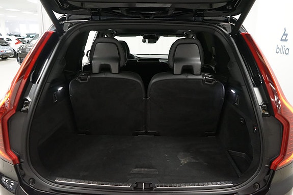 Volvo XC90 23 of 27