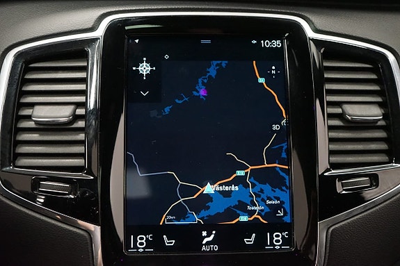Volvo XC90 15 of 27