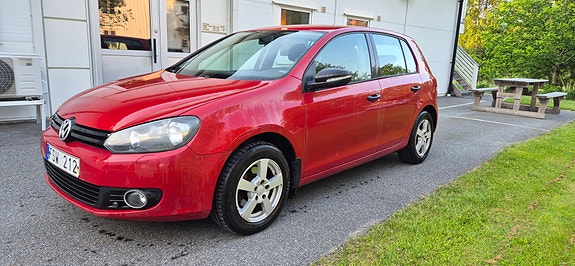 Volkswagen Golf VI 2 of 5