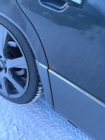 Mercedes-Benz E220 8 of 10