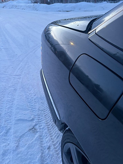 Mercedes-Benz E220 10 of 10