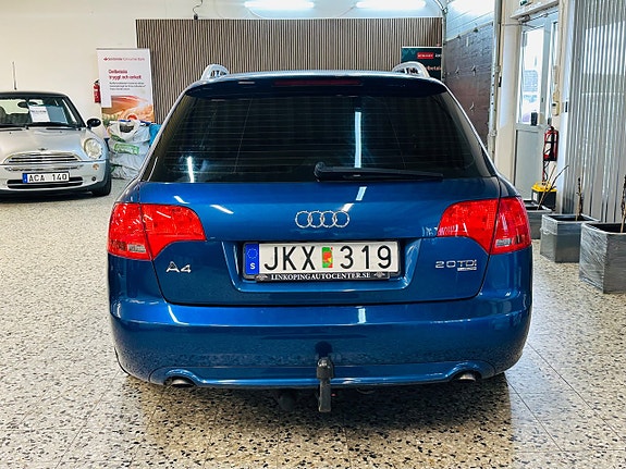 Audi A4 4 of 5