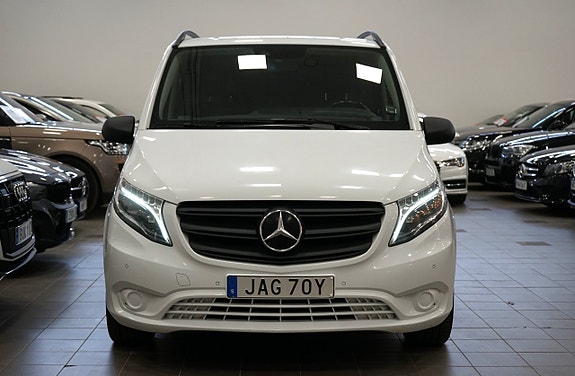 Mercedes-Benz Vito 108 3 of 18