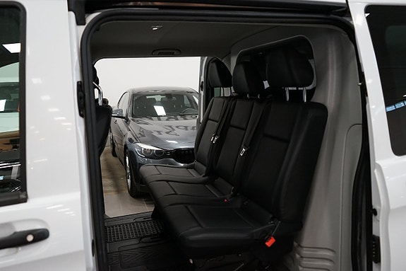 Mercedes-Benz Vito 108 12 of 18
