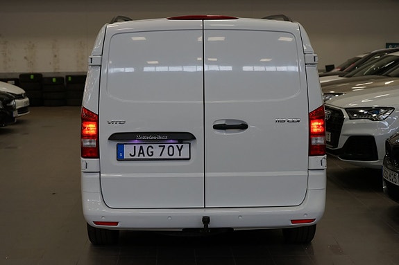 Mercedes-Benz Vito 108 6 of 18