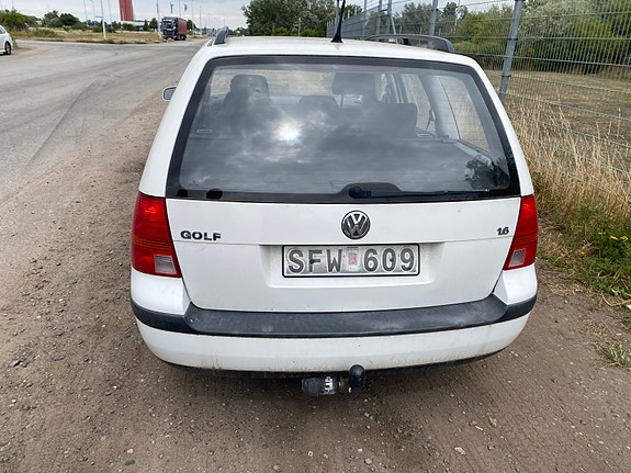 Volkswagen Golf IV 4 of 4
