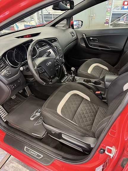 Kia Ceed 11 of 11