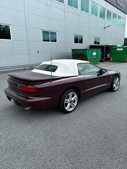 Pontiac Firebird 6 of 11
