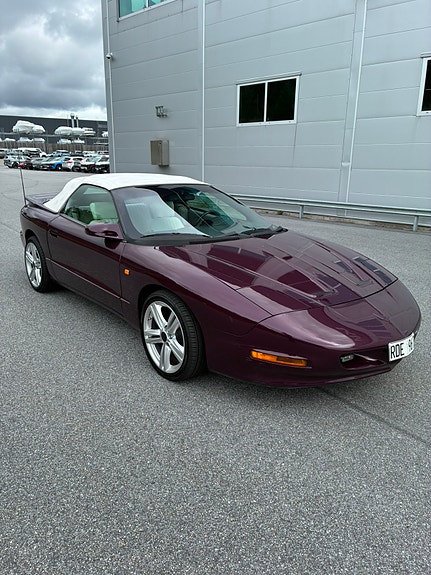 Pontiac Firebird 5 of 11