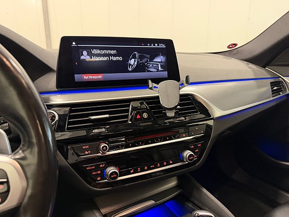 BMW 520d 18 of 30