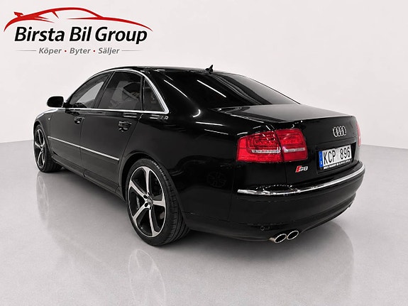 Audi A8 5 of 30