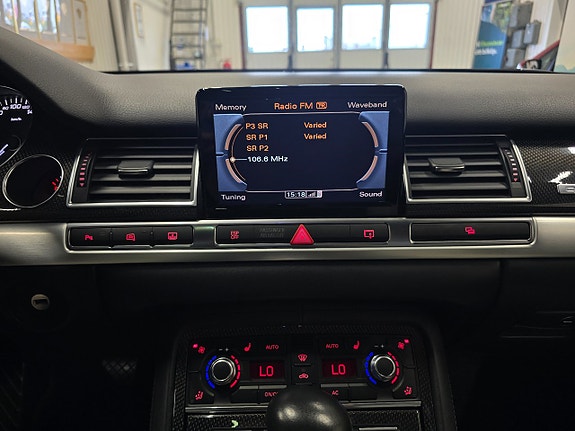 Audi A8 29 of 30