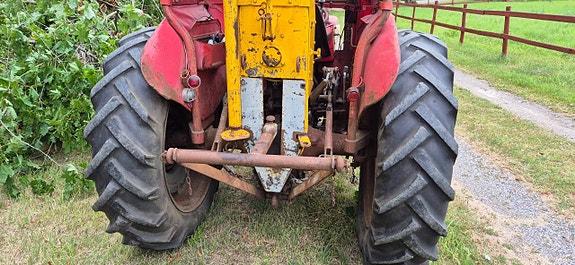 Massey Ferguson 135 , Reparationsobjekt 3 of 5