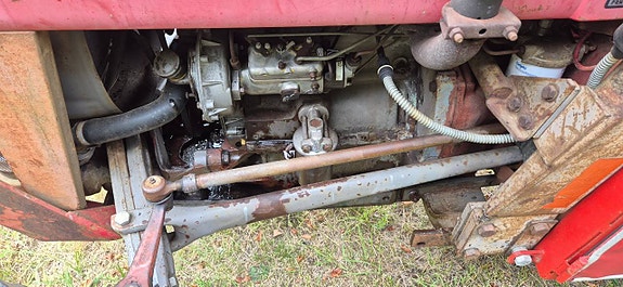 Massey Ferguson 135 , Reparationsobjekt 5 of 5