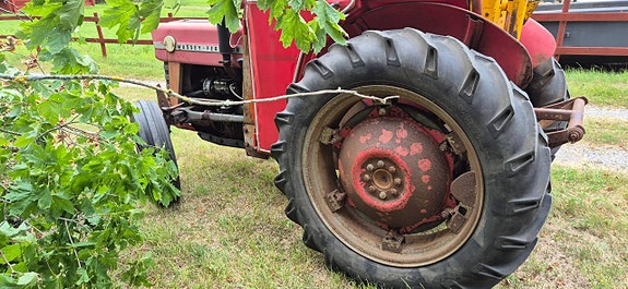 Massey Ferguson 135 , Reparationsobjekt 4 of 5