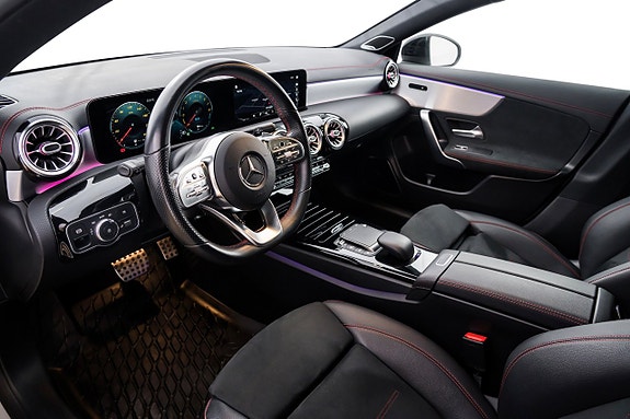 Mercedes-Benz CLA250 e 11 of 26
