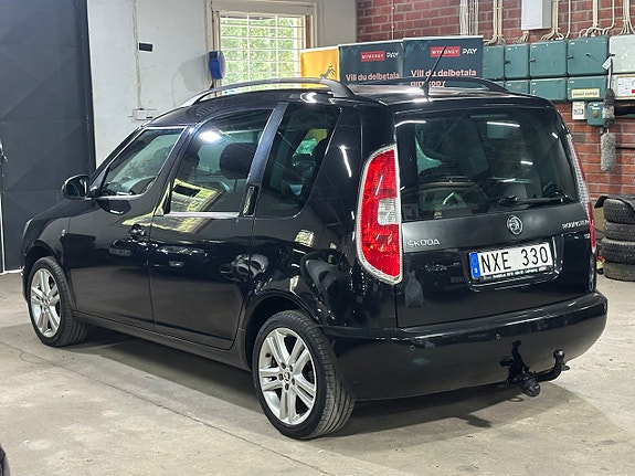 Skoda Roomster 4 of 30