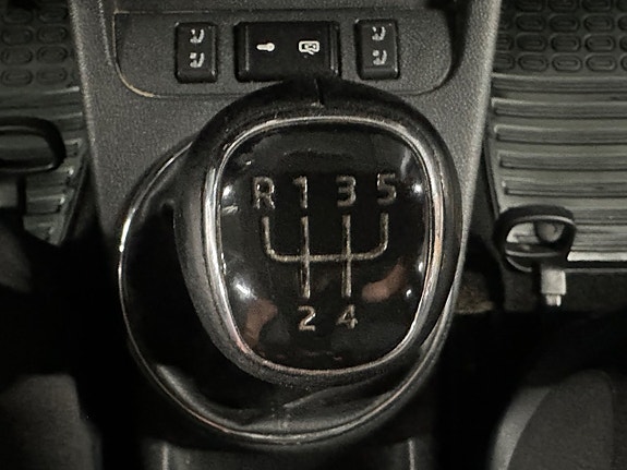 Skoda Roomster 16 of 30