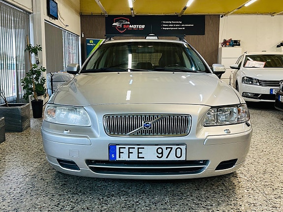 Volvo V70 5 of 5
