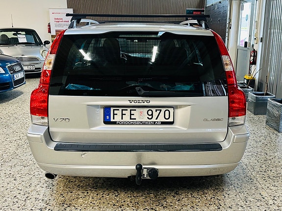 Volvo V70 6 of 14