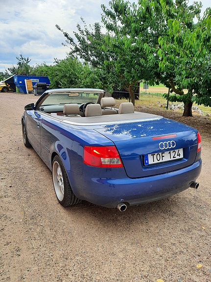 Audi Cabriolet 2 of 5