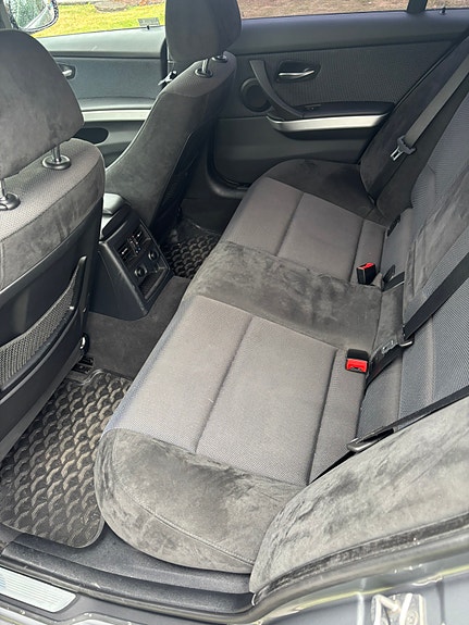 BMW 325i 7 of 7
