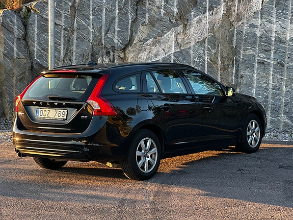 Volvo V60 5 of 5