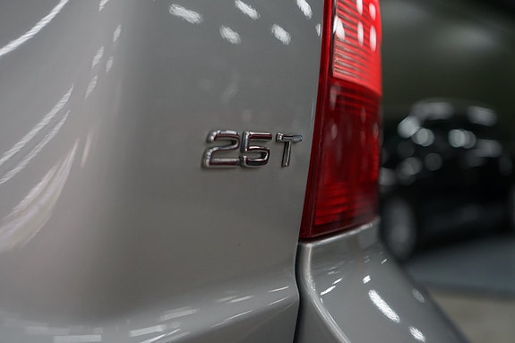 Volvo S80 14 of 14