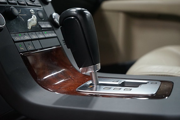 Volvo S80 7 of 14