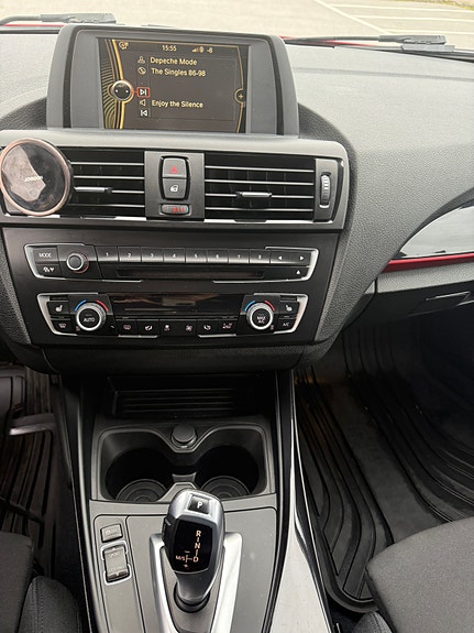 BMW 118d 9 of 23