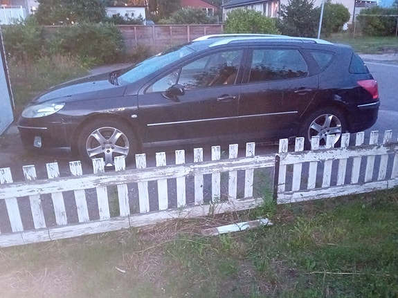 Peugeot 407 3 of 5