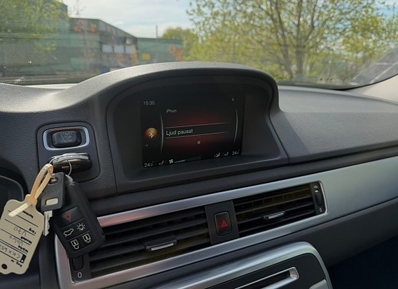 Volvo V70 10 of 11