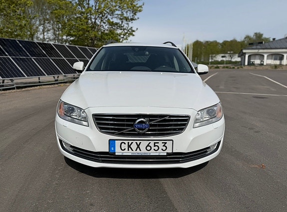 Volvo V70 6 of 11