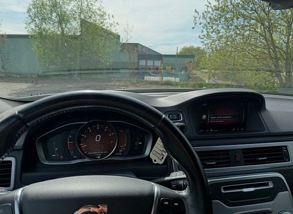 Volvo V70 9 of 11