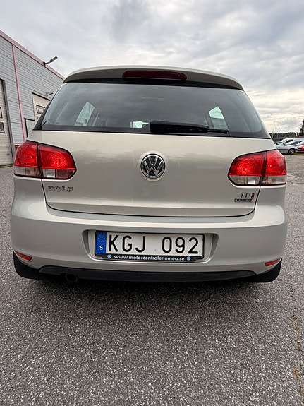 Volkswagen Golf VI 5 of 5