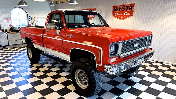 Chevrolet K20 6 of 30