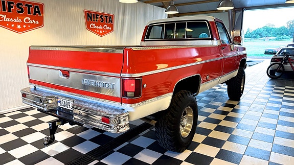 Chevrolet K20 10 of 30
