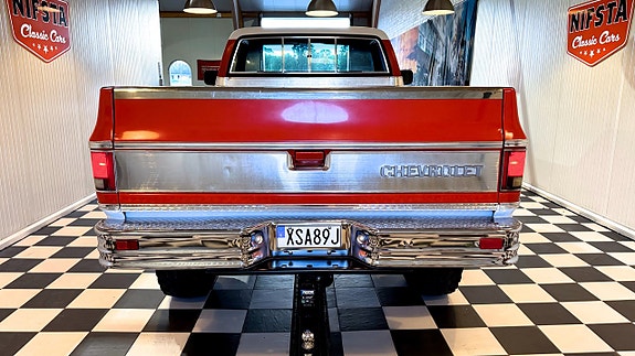 Chevrolet K20 11 of 30