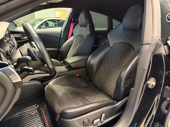 Audi RS7 11 of 27