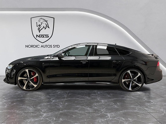 Audi RS7 2 of 27