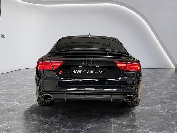 Audi RS7 4 of 27
