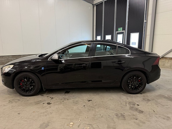 Volvo S60 5 of 5